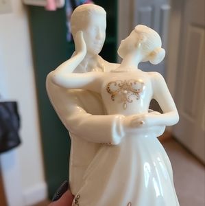 Lenox Romantic Beginning wedding cake topper